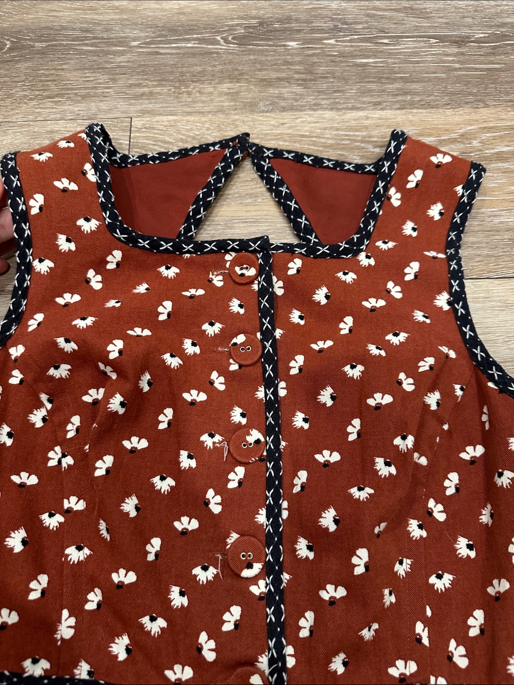 Anthropologie Rust Midi Dress with White Floral Print and Black Trim - Picture 3 of 16